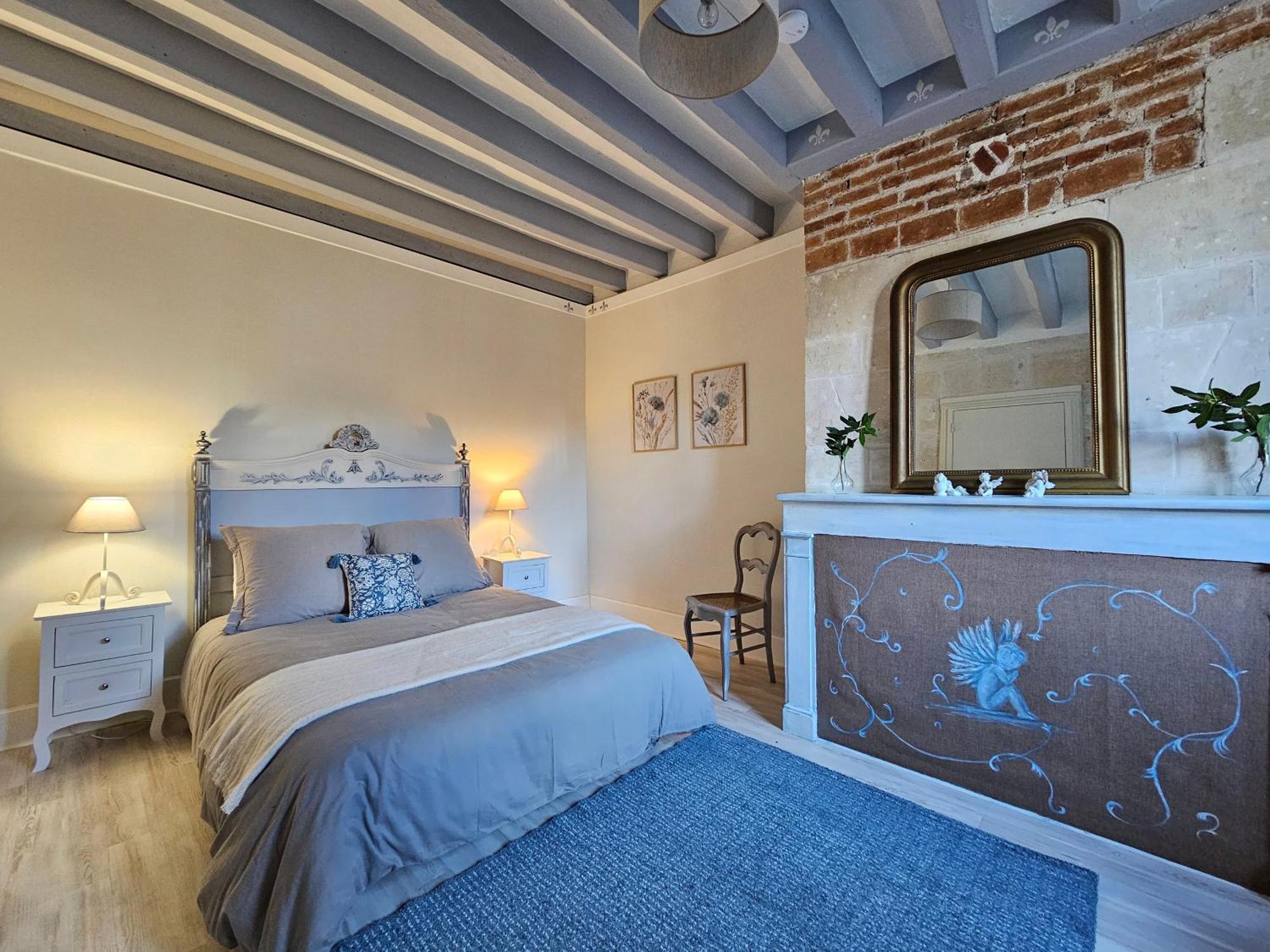 Holiday home Regard Sur Le Chateau
